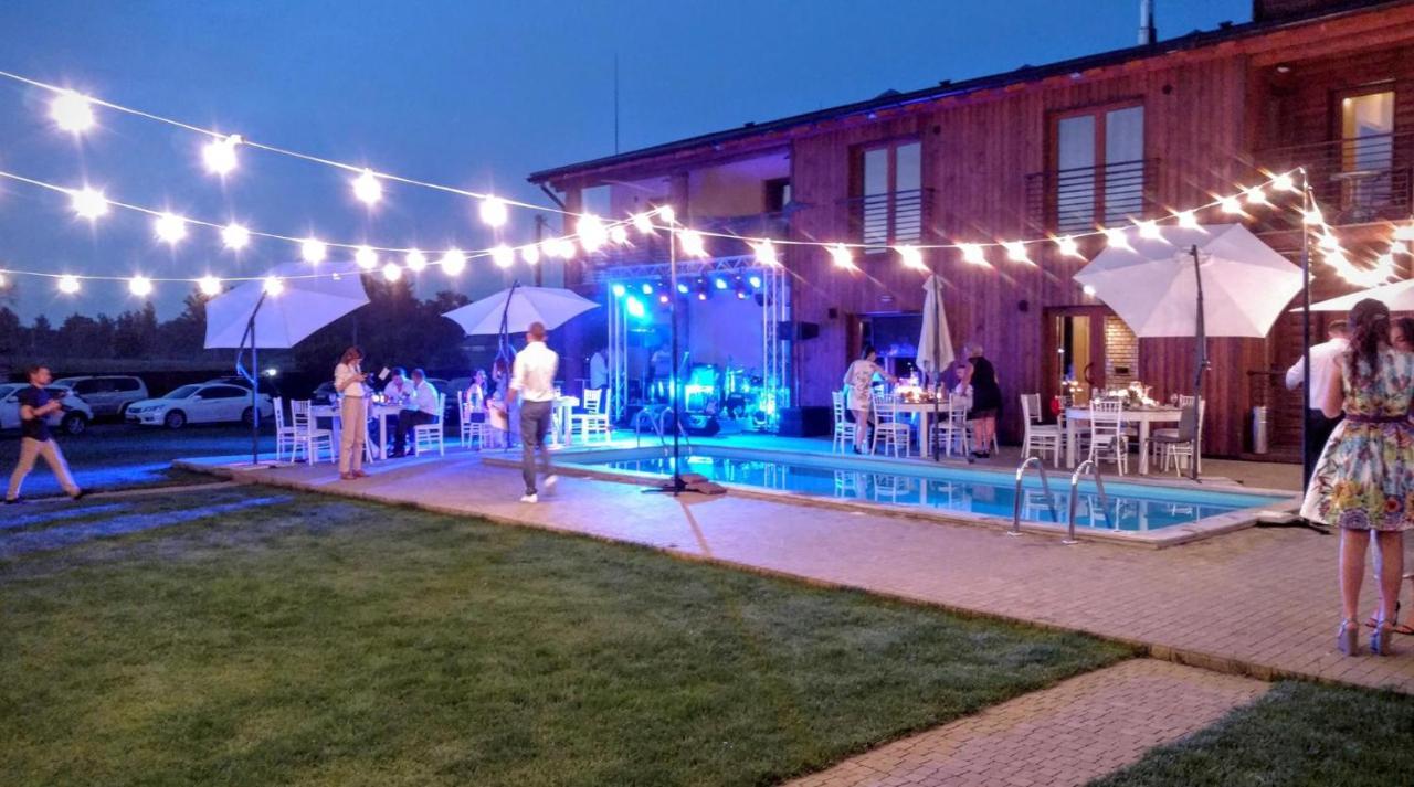Eden Resort Yasnogorodka  외부 사진